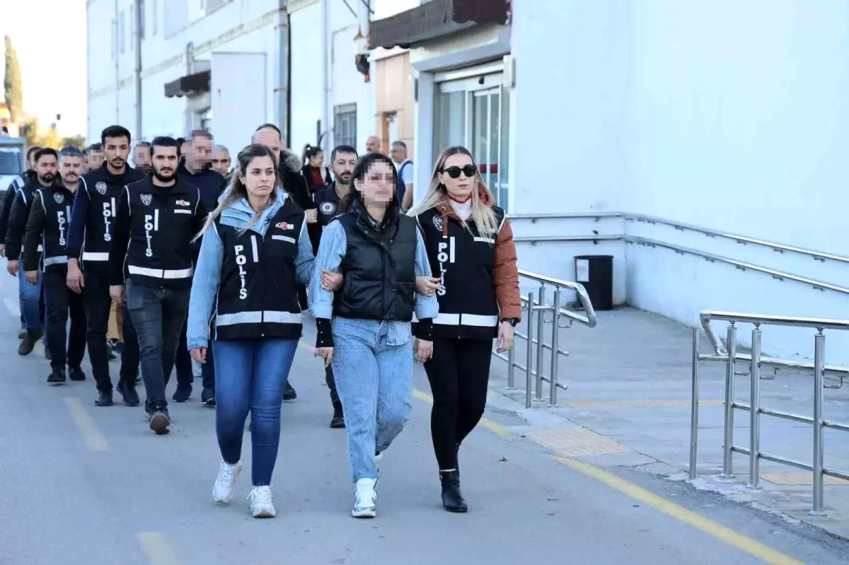 Adana Büyükşehir Belediyesi’ne Rüşvet İddiası: Dava Devam Ediyor