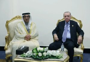 erdogan misirda bae veliaht prensi ile gorustu hrsLuqUM.jpg