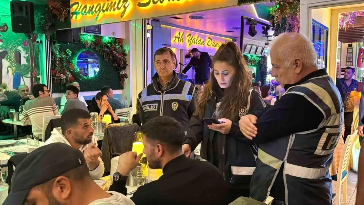 eskisehirde genis capli asayis uygulamasi 3 aranan sahis yakalandi O7EOtt4t.jpg