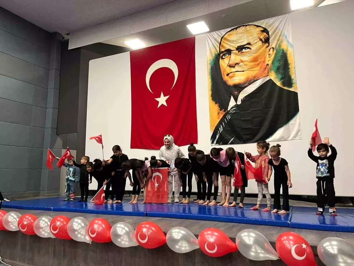 Narman’da Gençler ‘Sonbahara Merhaba’ Etkinliği Düzenledi