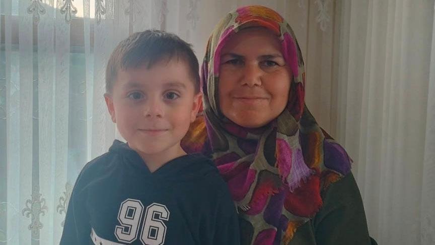 3 gundur kayiplar anne ve 5 yasindaki oglu icin zaman daraliyor 8v8Kd9xH.jpg