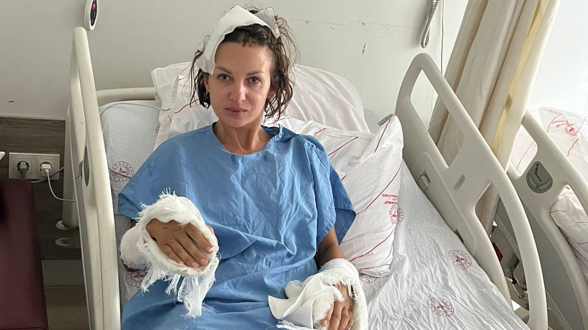 antalyada esini hastanelik eden sahis goruntulerdeki kisinin kendisi olmadigini iddia etti b8kD3umk.jpg