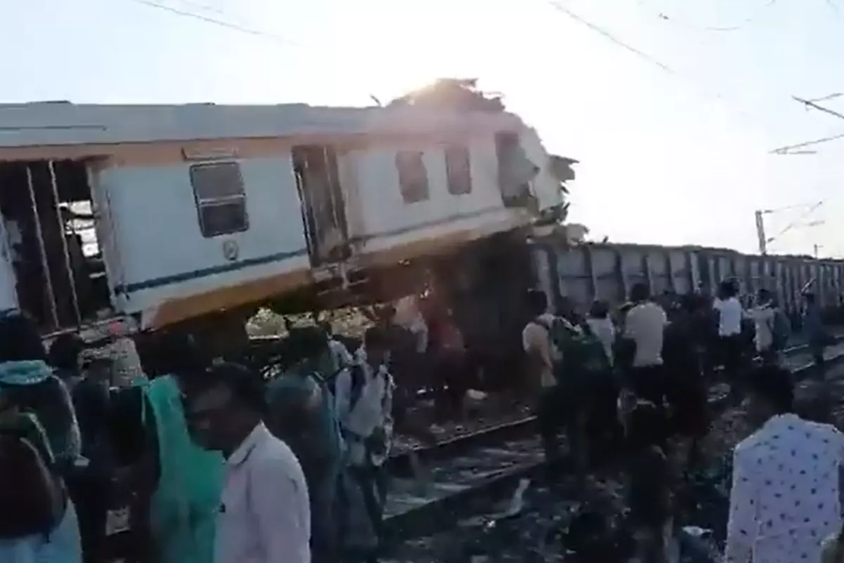 hindistanda tren kazasi 11 olu 2CVep4Oe.jpg