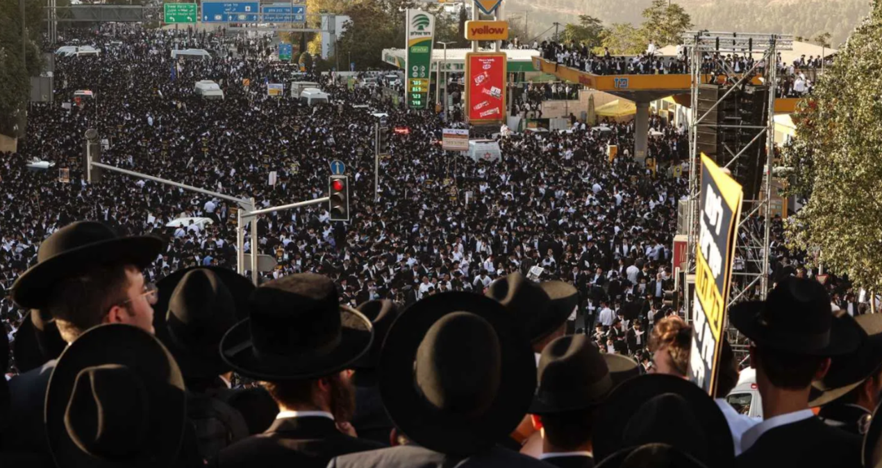 yahudiler kudusu kapadi israil bayragi yakti mahseri kalabalik savasi protesto etti RnFmjTUl.jpg
